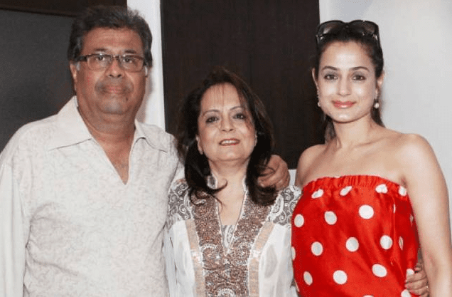 Amisha Patel And Her Parents