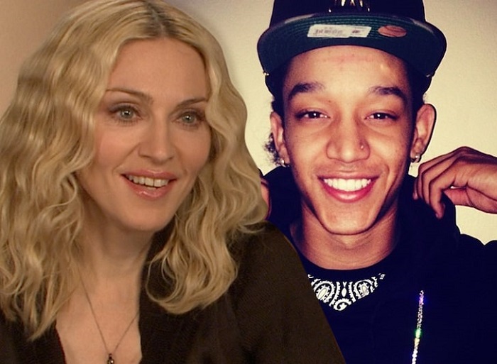 The Relationship Of Madonna And 25-Year-Old Boyfriend - StarBiz.com