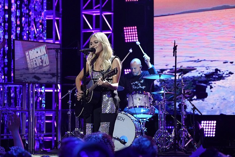 Kelsea Ballerini Nye Abc