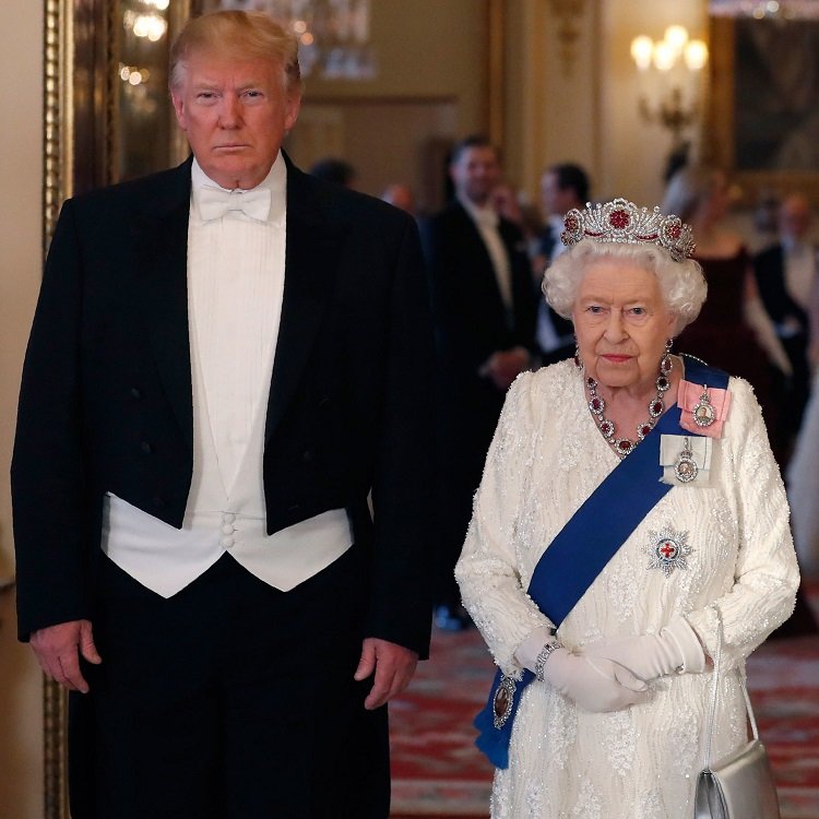 Queen Elizabeth and President Trump at Buckingham Palace dinner