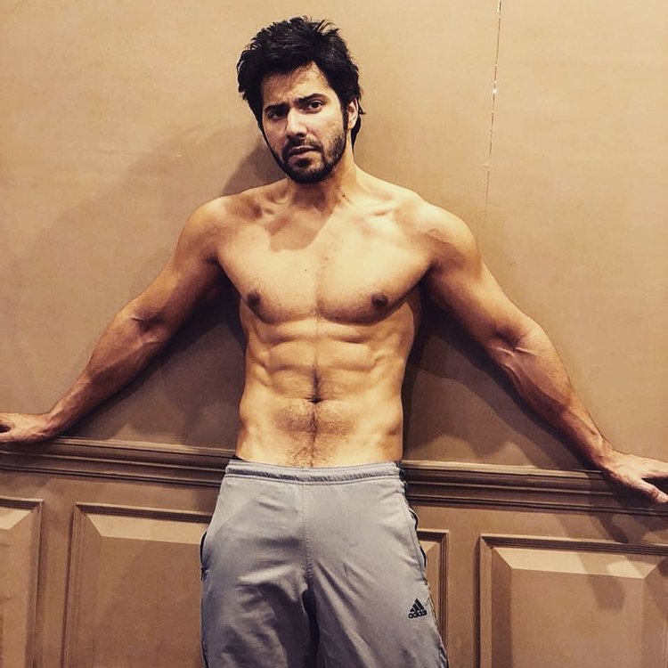 Varun Dhawan bollywood hottest body