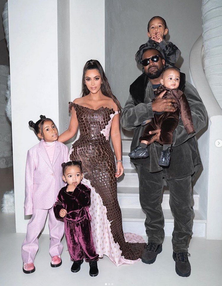 Kim-Kardarshian-Family