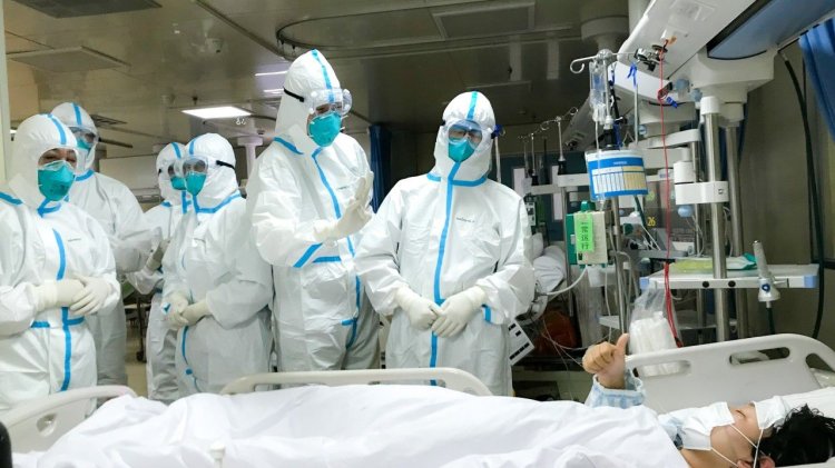 Respiratory Doctors Wear N95 Mask