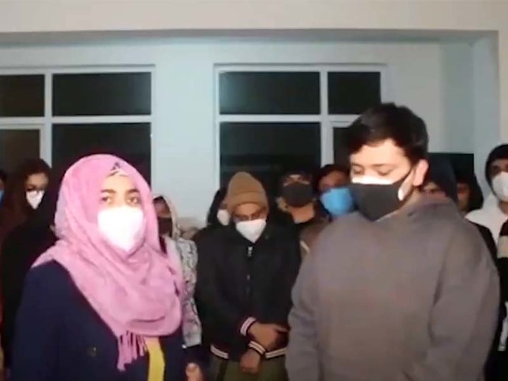 Pakistanis-In-Wuhan