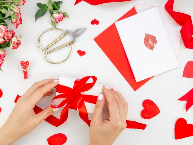 Woman-Preparing-Valentine-Gift