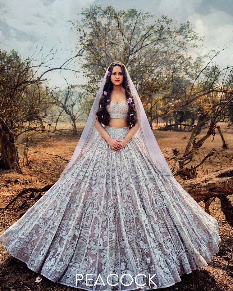 Sonakshi Sinha Lehenga 3