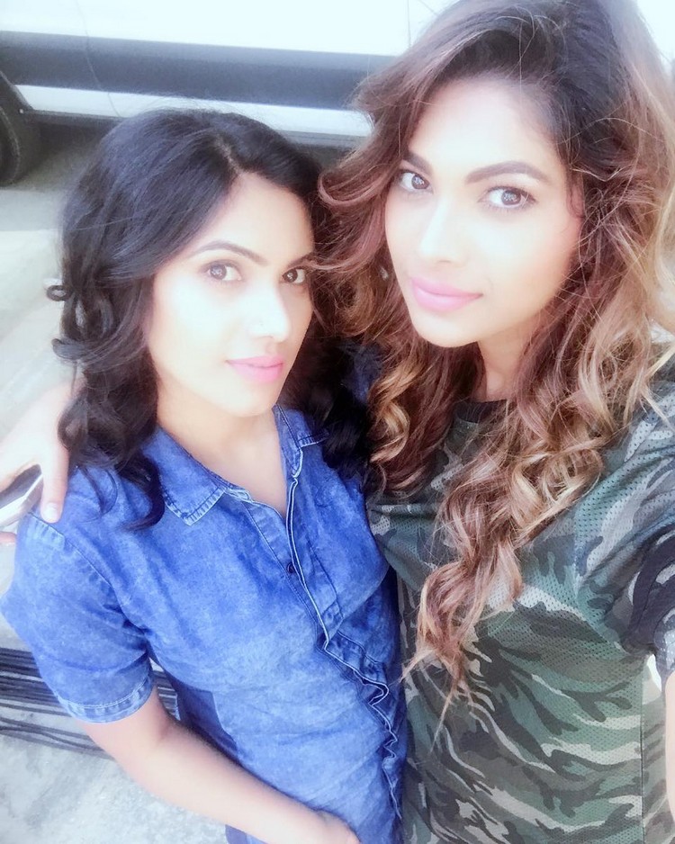Lopamudra Raut And Sister