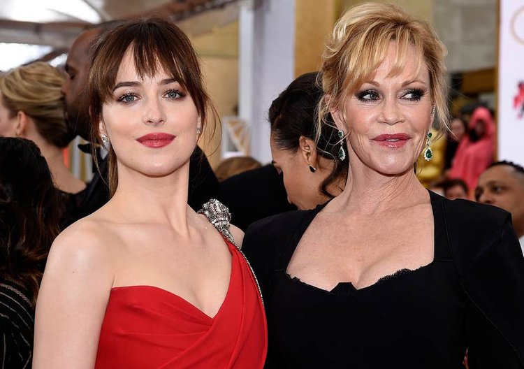 20 Most Beautiful Famous Mother Daughter Pairs Of Film Industry