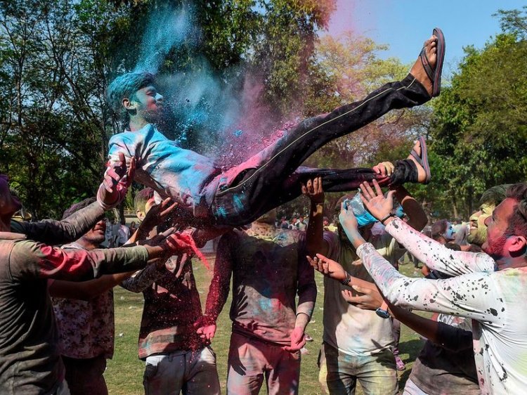 Holi Celebrated In India 4