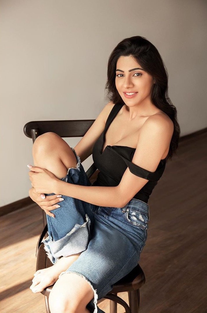 Nikki Tamboli 8
