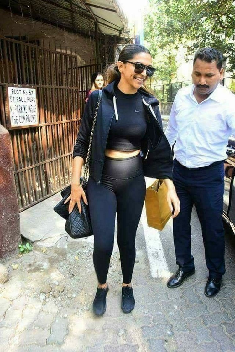 Deepika Padukone In Gym Wear