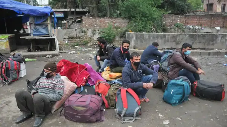Stranded travellers in Jammu