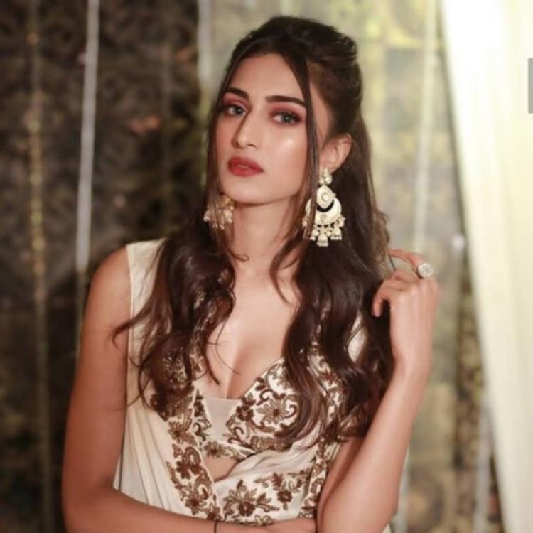 Erica Fernandes3