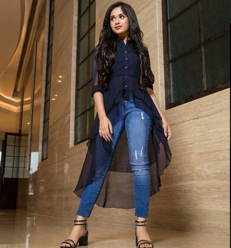 Jannat Zubair Casual Outfits