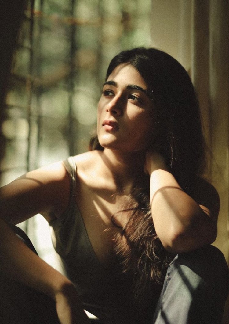 Shalini Pandey 7