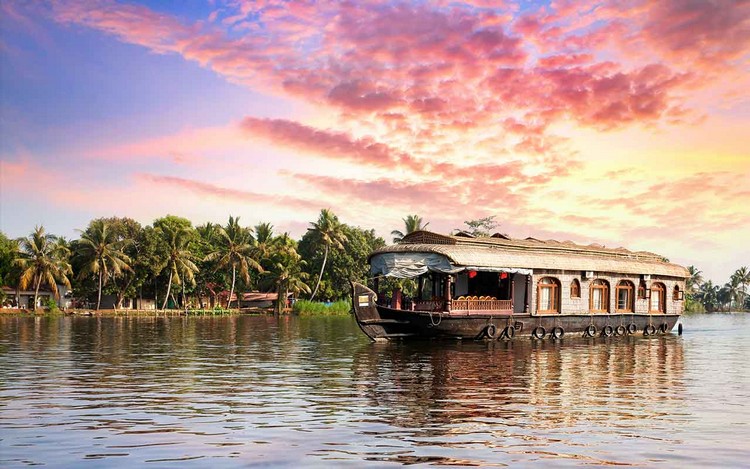 Alleppey Kerala honeymoon destinations in south India
