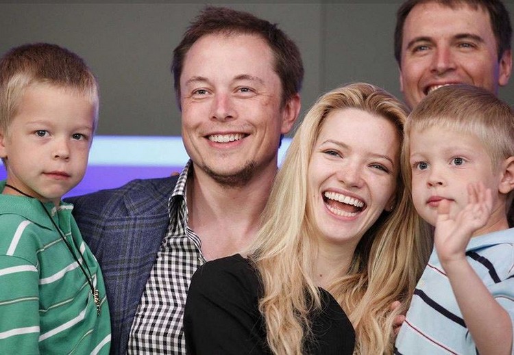 Justine Elon Musk girlfriend