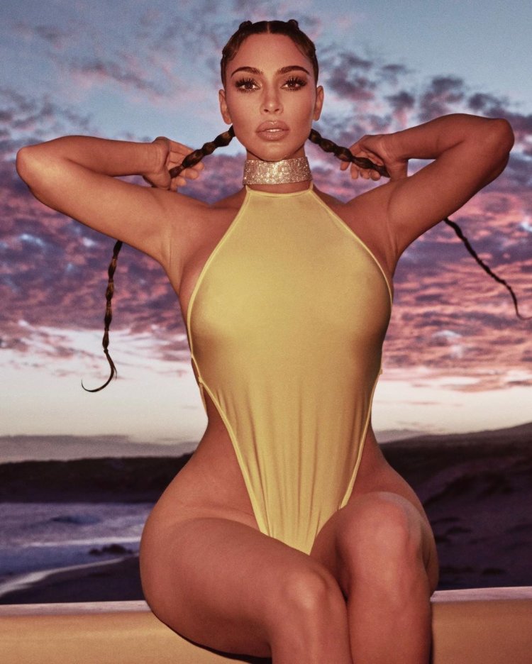 Kim Kardashian 8