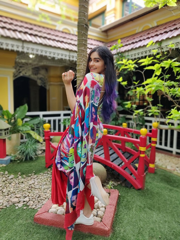 Adah Sharma 6