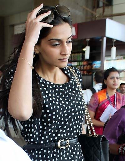 Sonam Kapoor Without Makeup 12