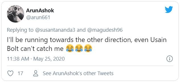 Man Bath Snake King Cobra 2