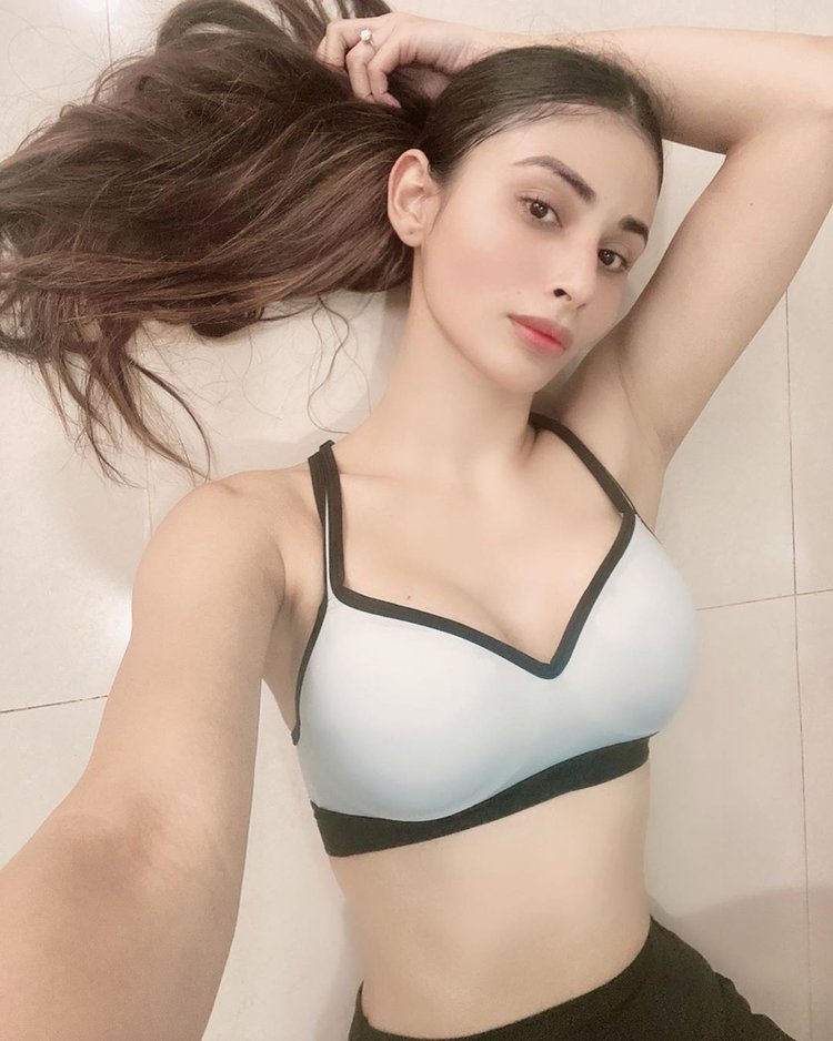 Mouni Roy