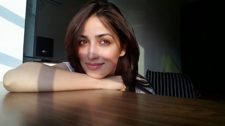 Yami Gautam Actress Without Makeup