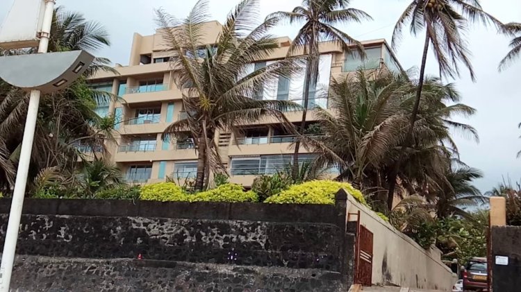 Hrithik Roshan Bungalow Juhu 3