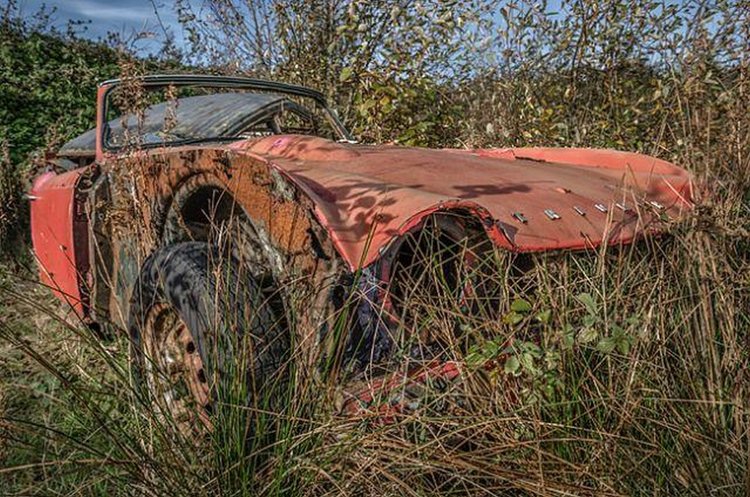 Triumph Graveyard At Appleton Cheshire Uk 2