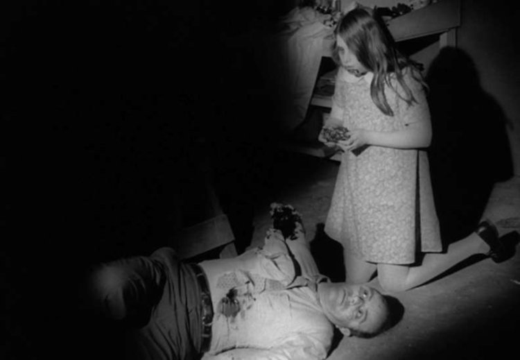 no 1 horror movie in the world 7 Night of the Living Dead