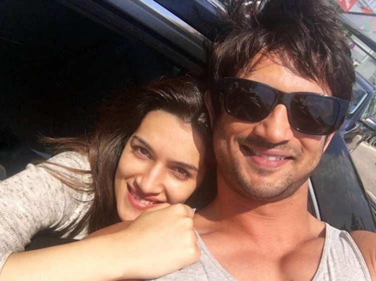 Kriti Sanon And Sushant Singh Rajput