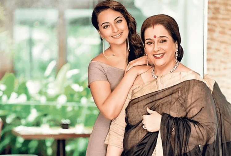 749px x 506px - The Truth About Sonakshi Sinha Mother: Is Poonam Sinha Or Reena Roy Her  Mother? - StarBiz.com