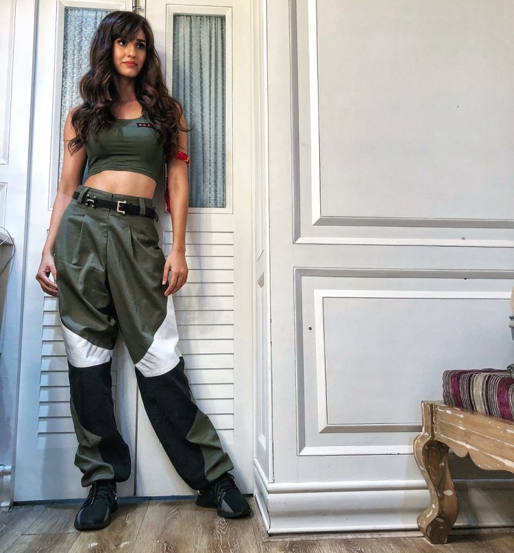 Disha-Patani-house-16