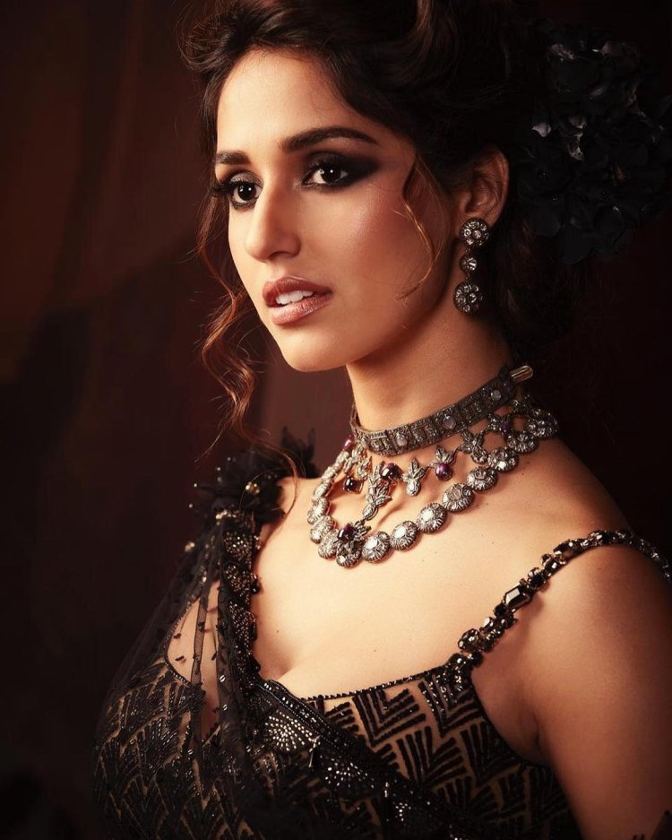 Disha Patani ethnic outfit