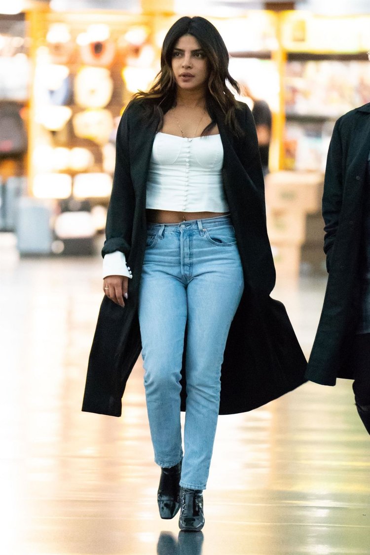 Priyanka Chopra In Jeans 1