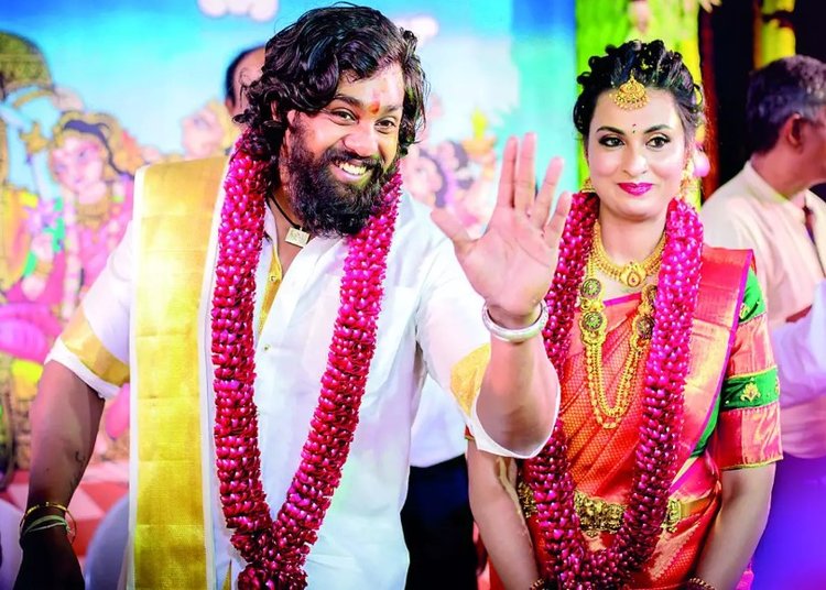 Dhruva-Sarja-wife-8