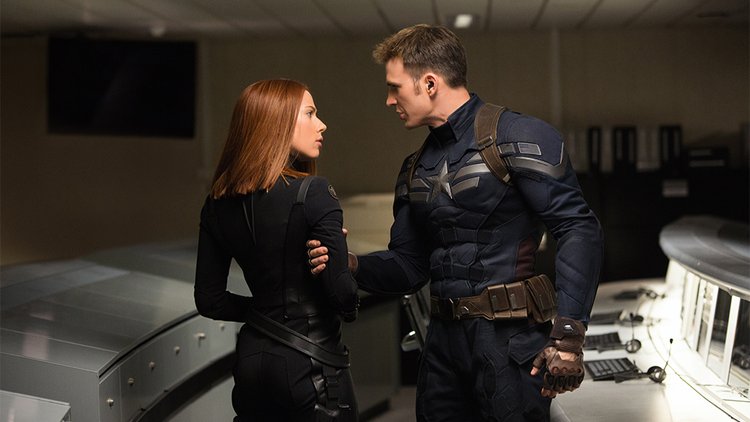 Scarlett-Johansson-and-Chris-Evans-5