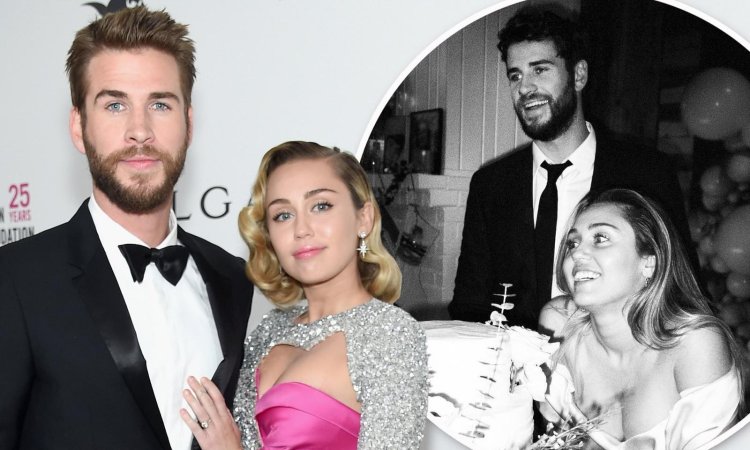 Miley Cyrus And Liam Hemsworth