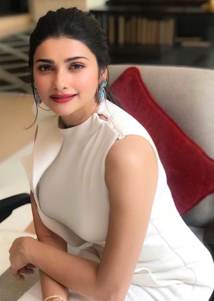 Prachi Desai Photo 2