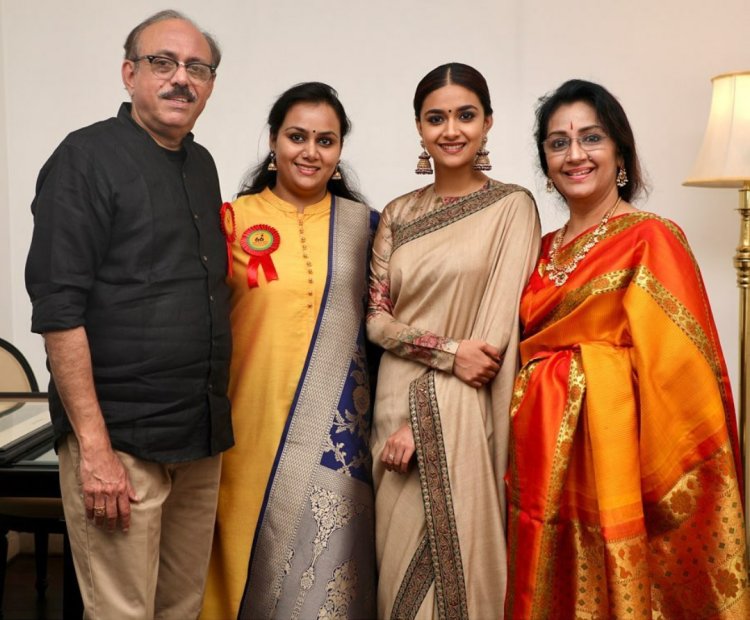 Keerthy Suresh Family