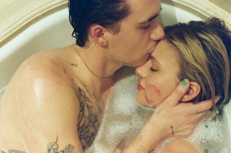 Brooklyn Beckham And Nicola Peltz 2