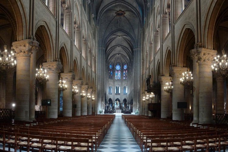 France Attacks Notre Dame Church
