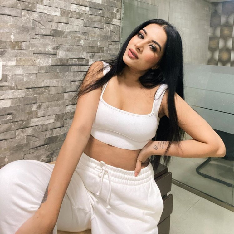 Bigg Boss Stars Sara Gurpal