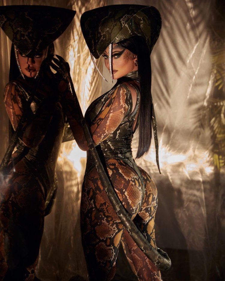 Kylie 4