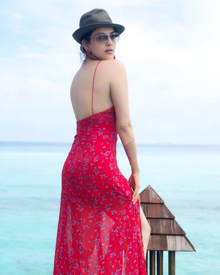 Kajal Aggarwal Honeymoon Pics 4