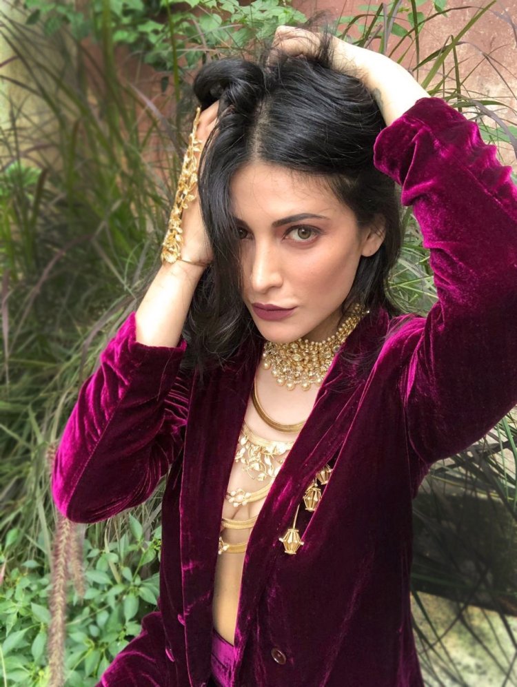 Flop Actors Of Bollywood Shruti Haasan