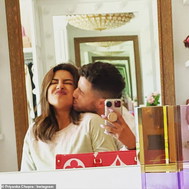 Priyanka Chopra And Nick Jonas