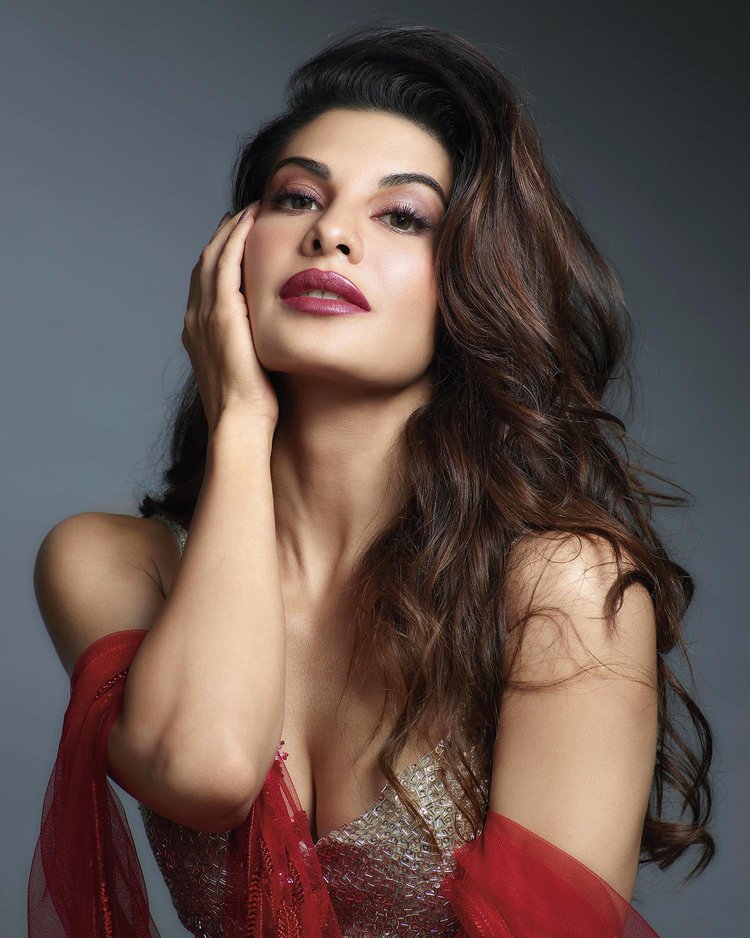 Jacqueline Fernandez recent photos are not the first time she stunned with ...