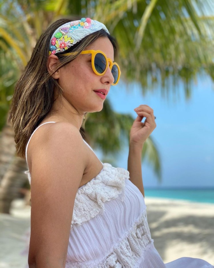Hina 2