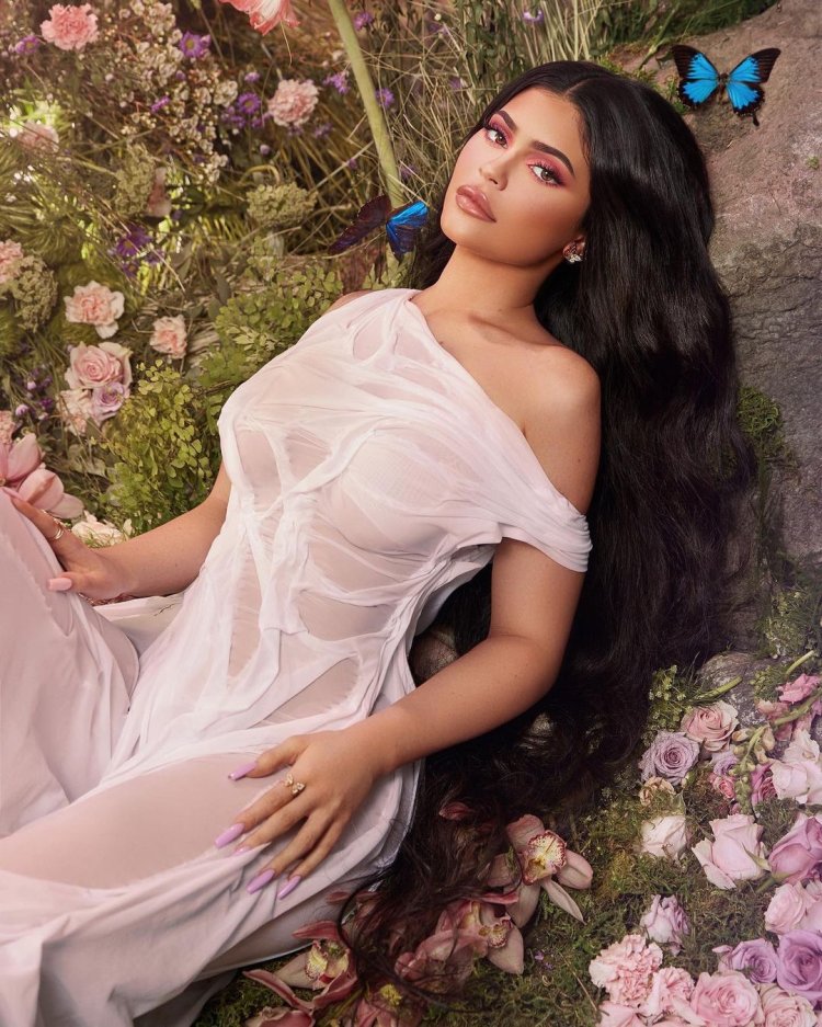 Kylie 2